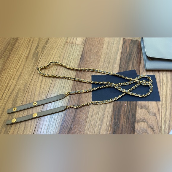 Prada Saffiano Wallet on Chain - Picture 8 of 8